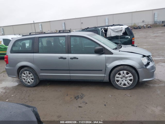 2C4RDGBG5GR115319 Dodge Grand Caravan Se/sxt