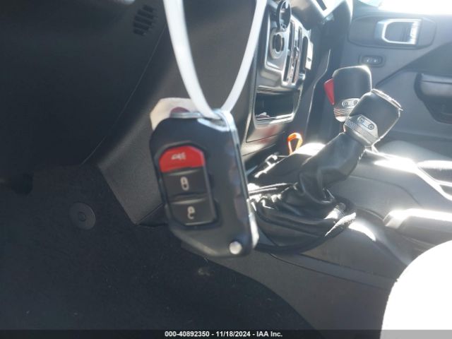 1C4HJXDG4LW141932 Jeep Wrangler Unlimited Sport S 4x4