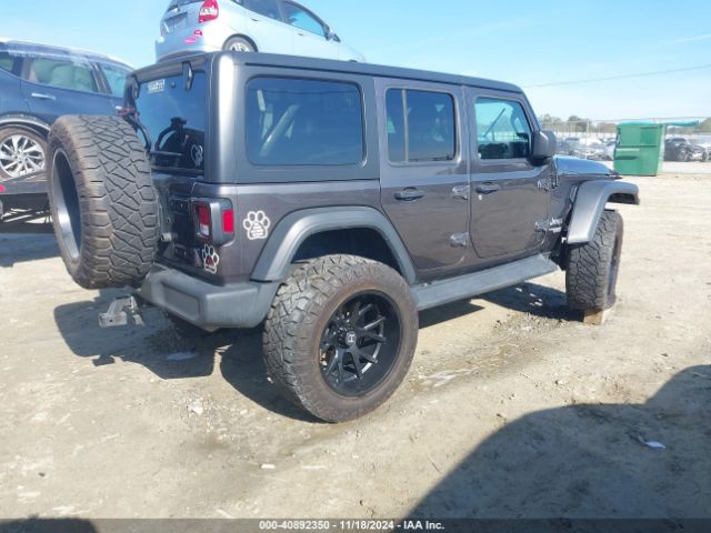 1C4HJXDG4LW141932 Jeep Wrangler Unlimited Sport S 4x4