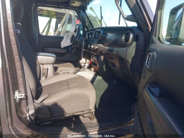 1C4HJXDG4LW141932 Jeep Wrangler Unlimited Sport S 4x4