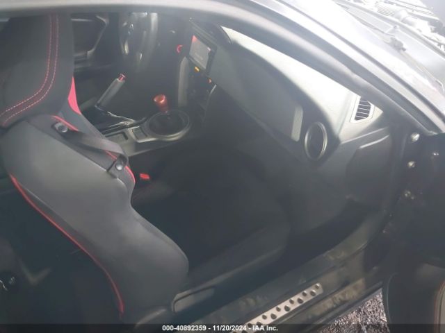 JF1ZNAA15F9705604 Scion FR-S