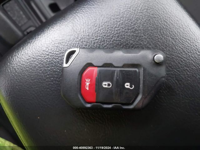 1C4HJXDG3JW278258 Jeep Wrangler Unlimited Sport S 4x4