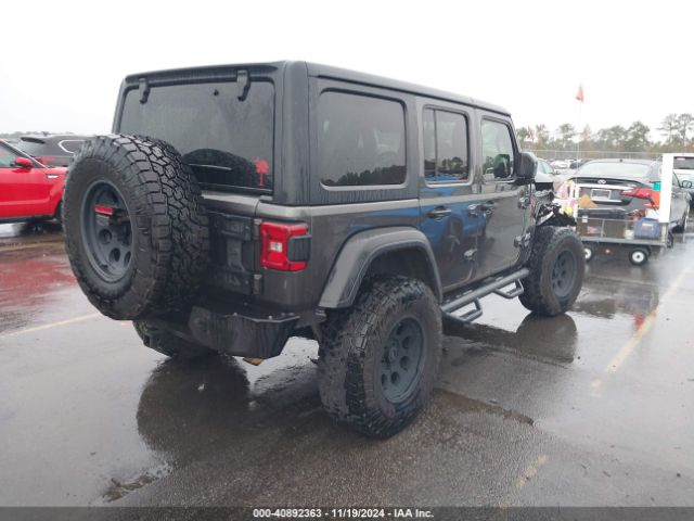 1C4HJXDG3JW278258 Jeep Wrangler Unlimited Sport S 4x4