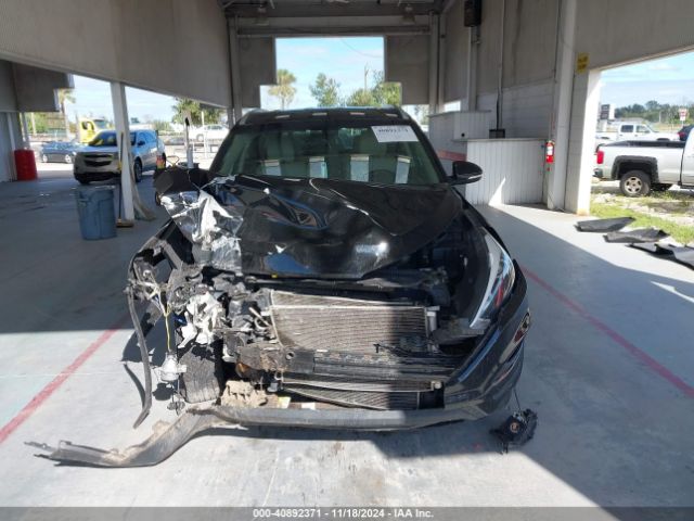 KM8J3CA44HU534360 Hyundai Tucson Se Plus