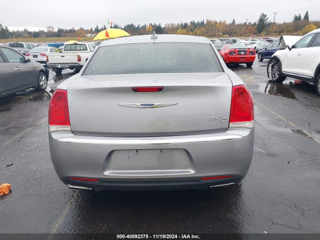 Chrysler 300C 2016 2C3CCAEG6GH156473 Image 17