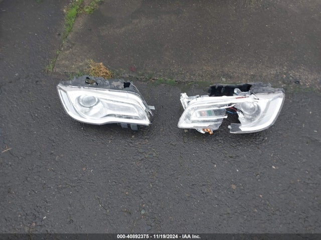 2C3CCAEG6GH156473 Chrysler 300C