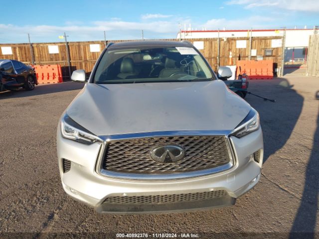 3PCAJ5M31KF128075 Infiniti Qx50 Essential