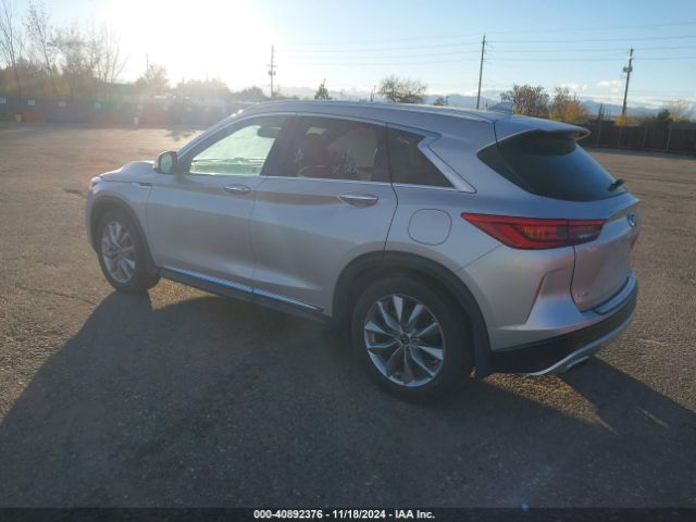 3PCAJ5M31KF128075 Infiniti Qx50 Essential