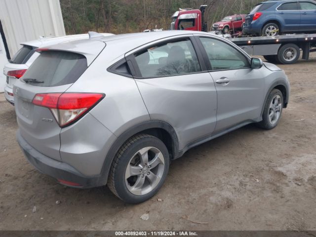 3CZRU6H3XNM757046 Honda Hr-v Awd Lx