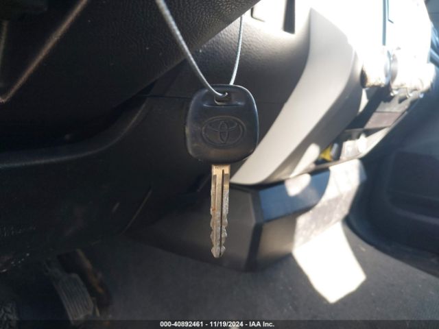 5TFDW5F15FX427073 Toyota Tundra Sr5 5.7l V8