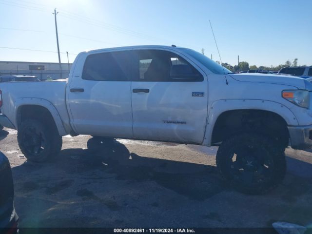 5TFDW5F15FX427073 Toyota Tundra Sr5 5.7l V8