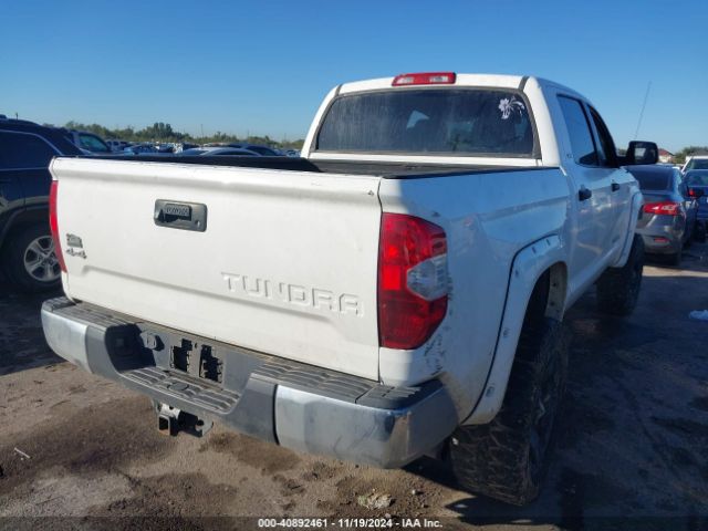 5TFDW5F15FX427073 Toyota Tundra Sr5 5.7l V8