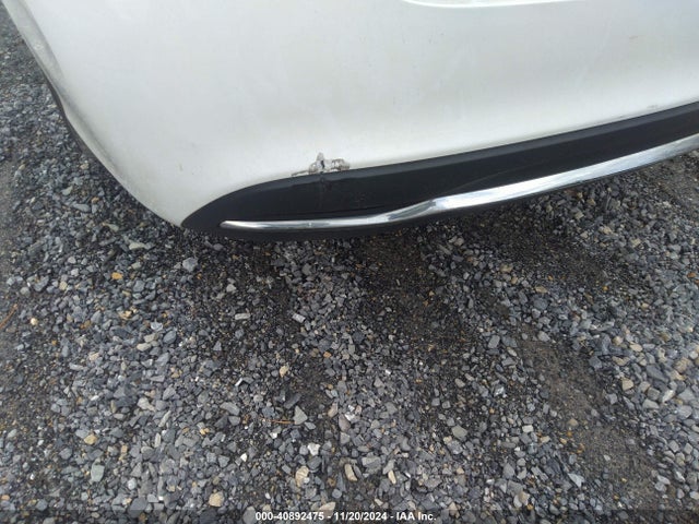 Chrysler 200 C 2015 1C3CCCCB2FN636695 Image 6