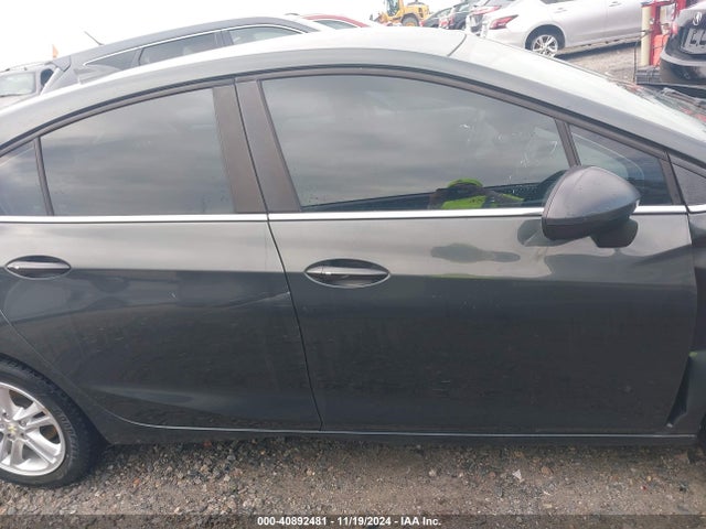 Chevrolet Cruze Lt Auto 2018 3G1BE6SM3JS616890 Image 14