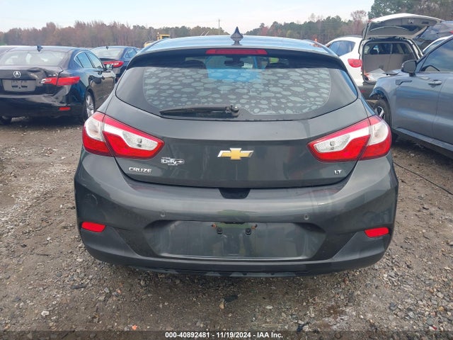 Chevrolet Cruze Lt Auto 2018 3G1BE6SM3JS616890 Image 17