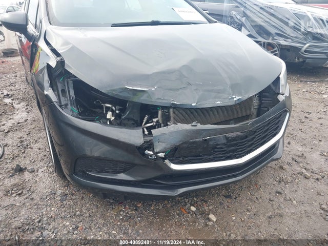 Chevrolet Cruze Lt Auto 2018 3G1BE6SM3JS616890 Image 19