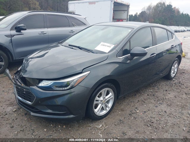 Chevrolet Cruze Lt Auto 2018 3G1BE6SM3JS616890 Image 2