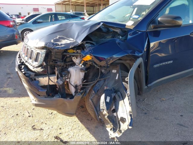 3C4NJCAB0JT286487 Jeep Compass Sport Fwd