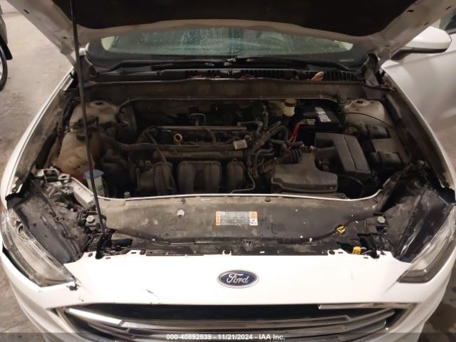 3FA6P0H73HR160110 Ford FUSION SE