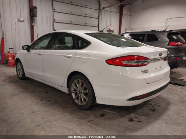 3FA6P0H73HR160110 Ford FUSION SE