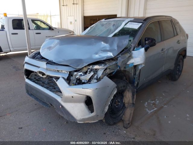 2T3H1RFV5LW066115 Toyota RAV4 LE