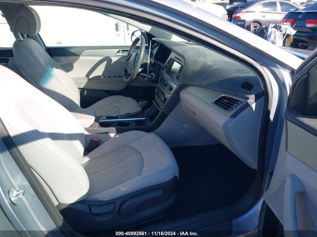 Hyundai SONATA SE 2016 5NPE24AFXGH322975 Image 5