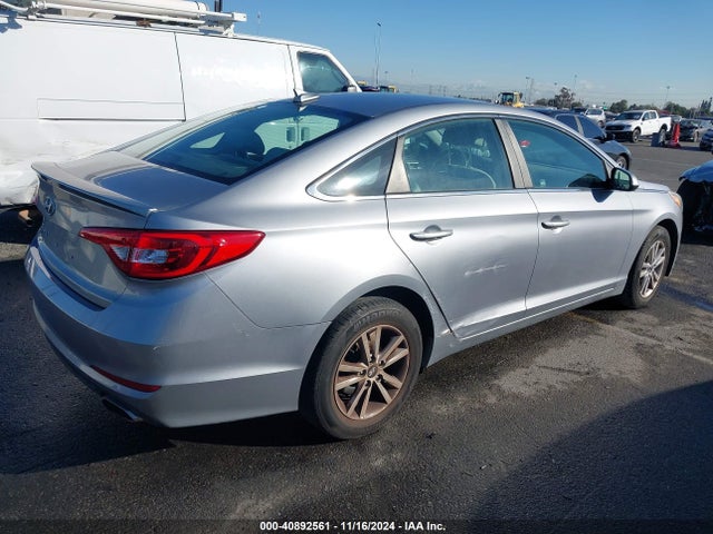 Hyundai SONATA SE 2016 5NPE24AFXGH322975 Image 6