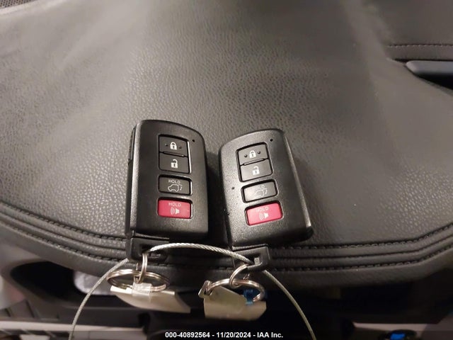Toyota Highlander Xle 2019 5TDJZRFH5KS574685 Image 11