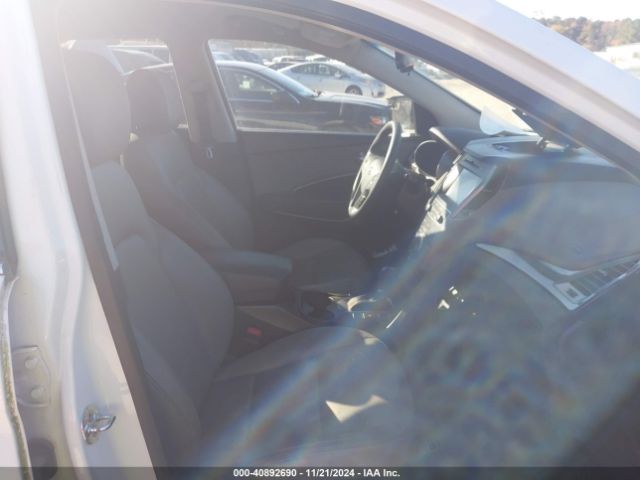 2018 HYUNDAI SANTA FE SPORT 5NMZU3LBXJH084324 Photo 4
