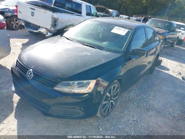 3VW2K7AJ2EM438393 Volkswagen Jetta 2.0l S