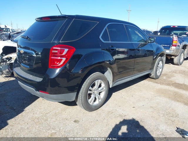 Chevrolet EQUINOX LS 2017 2GNALBEK8H1558414 Image 4