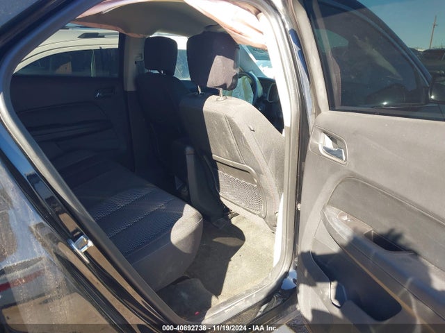 Chevrolet EQUINOX LS 2017 2GNALBEK8H1558414 Image 8