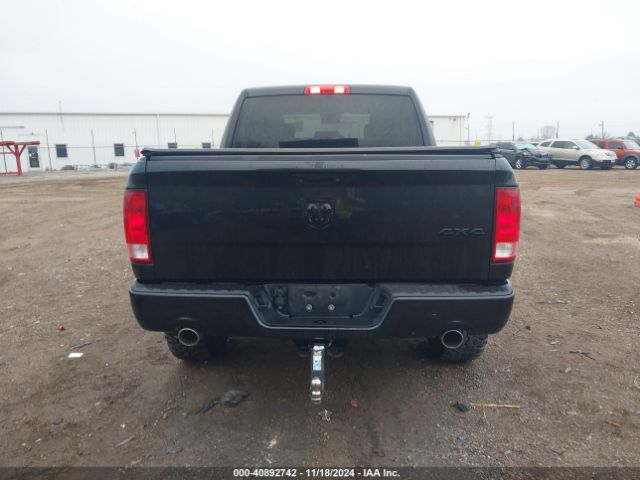 3C6RR7KT0JG178685 RAM 1500 Express  4x4 5'7 Box