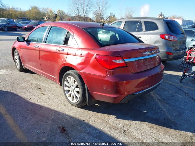 Chrysler 200 Limited 2014 1C3CCBCG2EN134192 Image 3