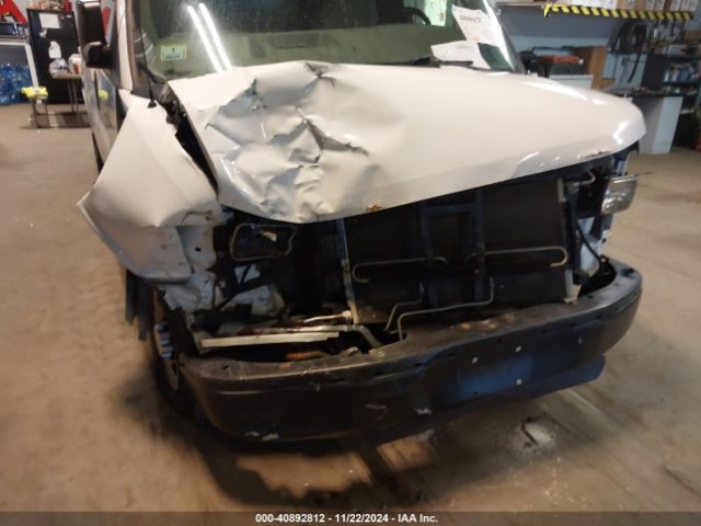 1GCWGFCF9F1168683 Chevrolet Express 2500 Work Van