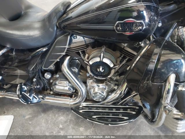 2011 HARLEY-DAVIDSON FLHTCU 1HD1FC41XBB612882 Photo 7