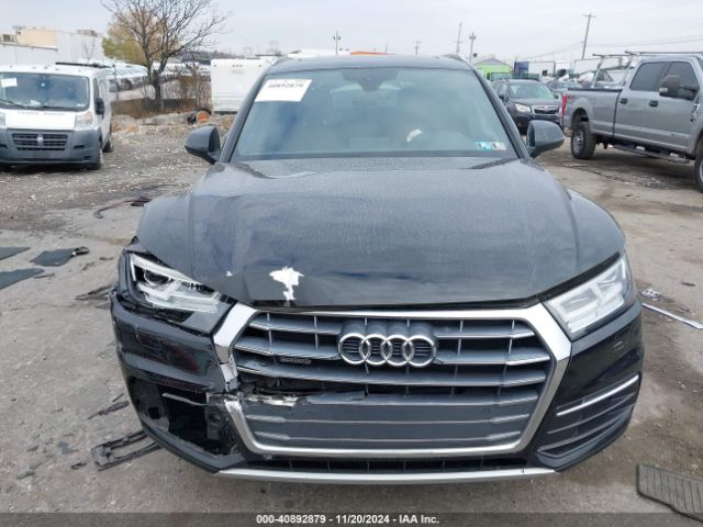 WA1BNAFY3J2248613 Audi Q5 2.0t Premium/2.0t Tech Premium