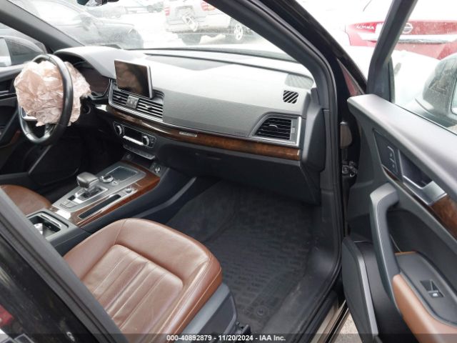 WA1BNAFY3J2248613 Audi Q5 2.0t Premium/2.0t Tech Premium