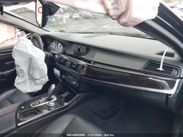 WBA5A7C56ED618861 BMW 528i Xdrive