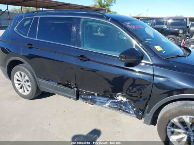 3VV2B7AX3KM107651 Volkswagen Tiguan 2.0t Se/2.0t Sel/2.0t Sel R-line/2.0t Sel R-line Black
