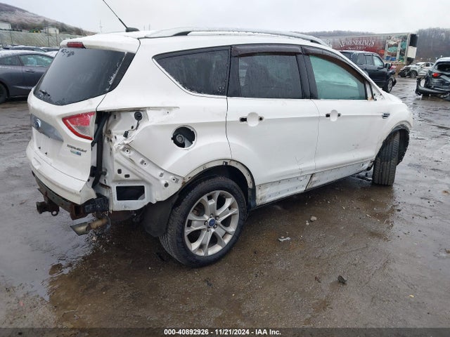 Ford Escape Titanium 2015 1FMCU9J90FUC71172 Image 4