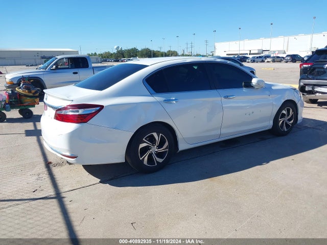 Honda ACCORD LX 2017 1HGCR2F37HA121180 Image 4