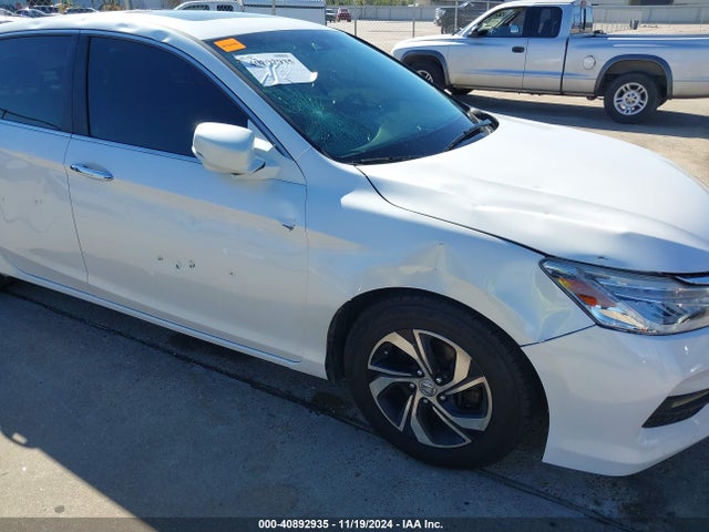 Honda ACCORD LX 2017 1HGCR2F37HA121180 Image 6