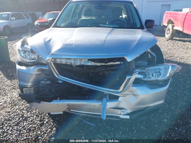 JF2SJABC3JH569125 Subaru Forester 2.5i