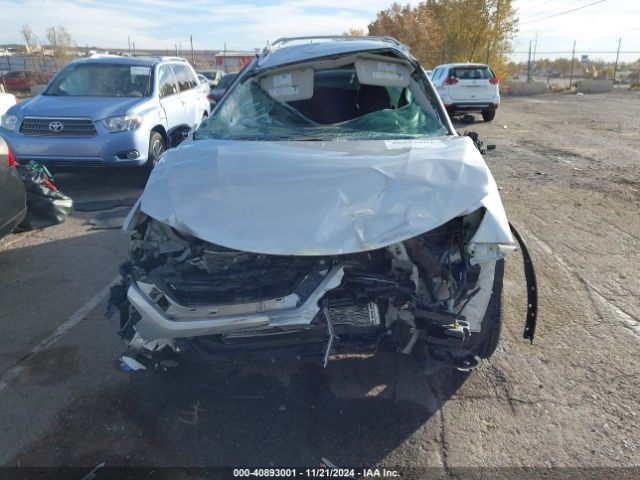 5N1AT2MV5LC737741 Nissan Rogue S Intelligent Awd