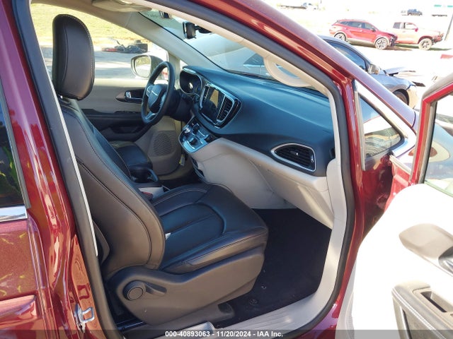 Chrysler Pacifica Touring L 2023 2C4RC1BG6PR521349 Image 5
