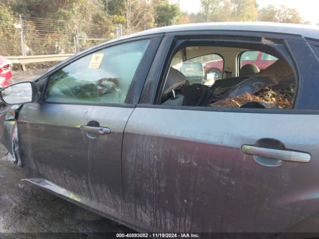 1FADP3F24EL359760 Ford FOCUS SE