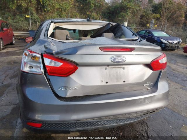 1FADP3F24EL359760 Ford FOCUS SE