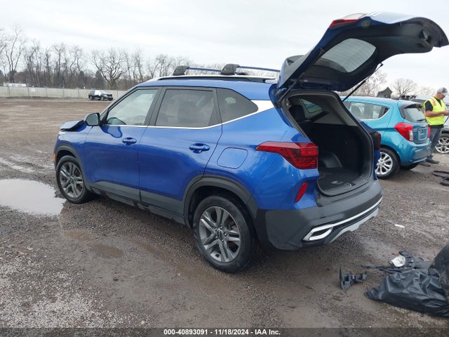 KIA SELTOS S 2022 KNDEU2AA8N7306570 Image 3