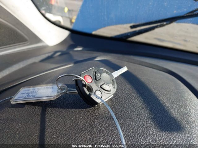 NM0LE7E74F1221047 Ford Transit Connect Xl